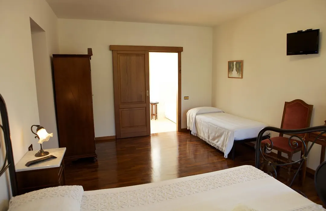 Agriturismo La Rocca-1